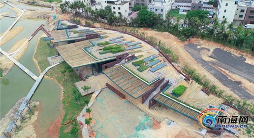 航拍?？诿郎岷峪P翔濕地公園生態(tài)科普館 