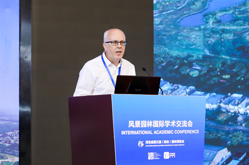 Justin Abbott：水設計——通過整合藍、綠、灰色基礎設施提高城市韌性