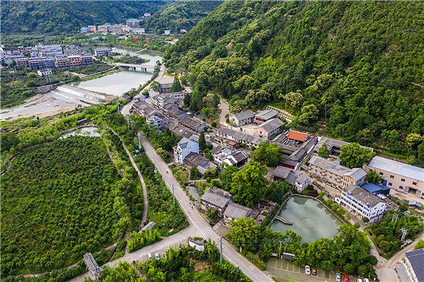 臺州·黃巖交旅集團(tuán)枕山酒店