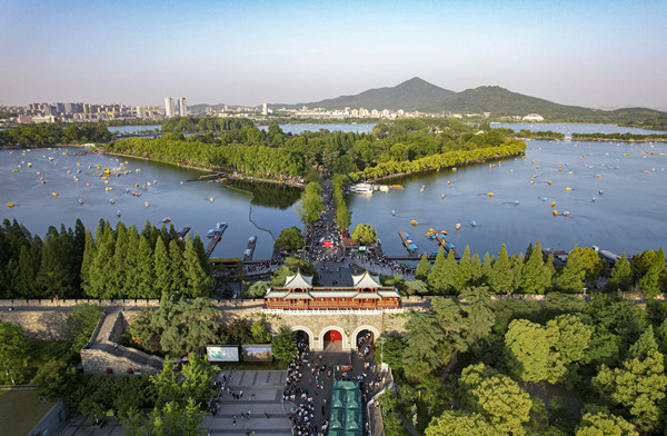 南京：文旅融合，老城“破局”更“出圈”
